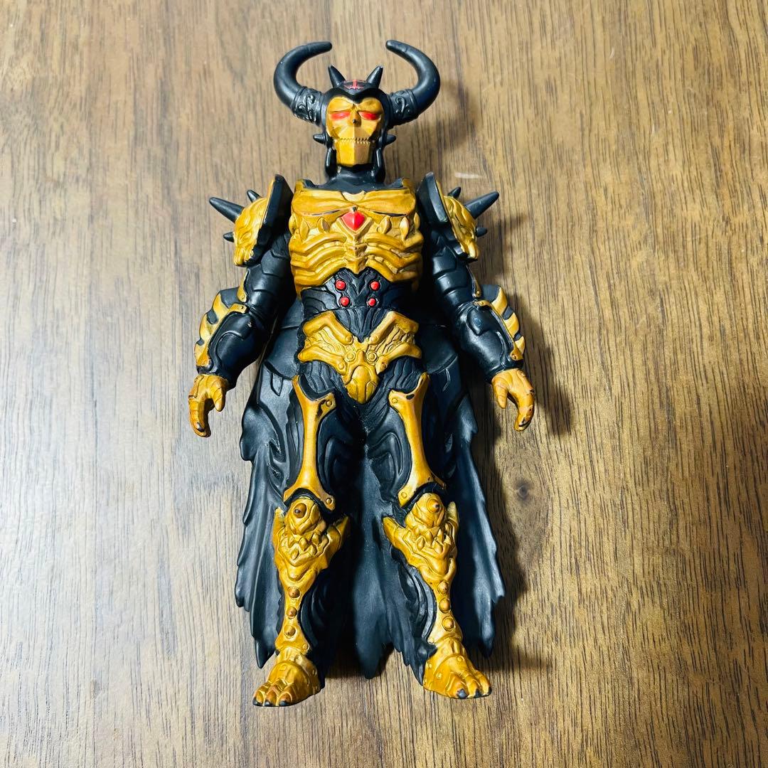 絶版あり ウルトラマン&怪獣 ソフビフィギュア １7体セット