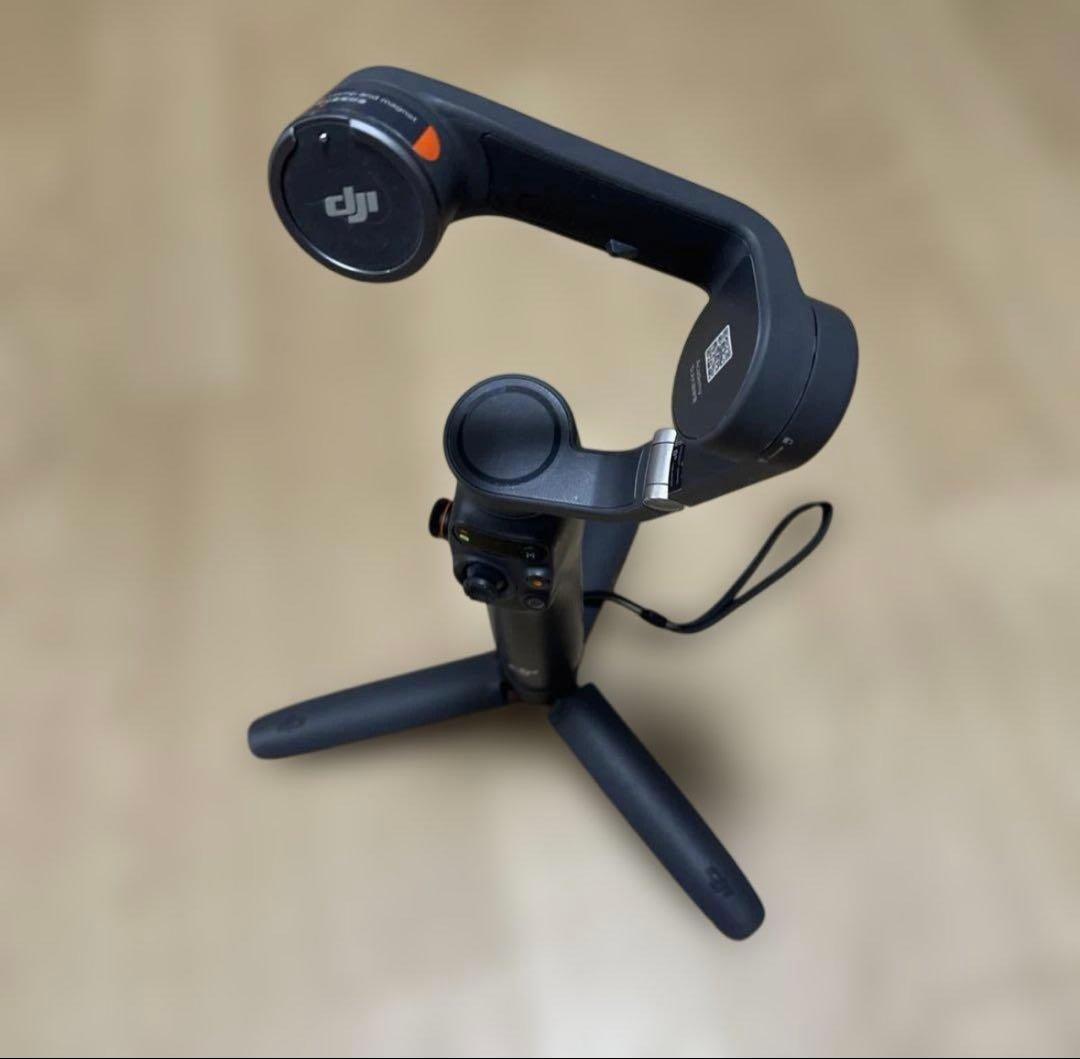 DJI Osmo Mobile 6 スマートフォンジンバル　スレートグレー