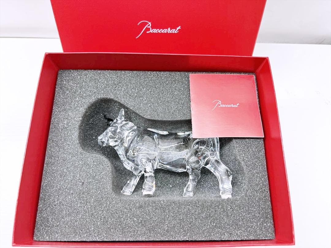 美品　Baccarat　バカラ　牛　うし　フィギュリン　置物　クリスタル　干支
