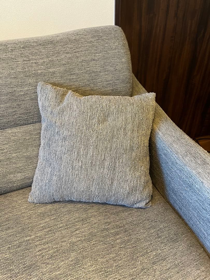 【送料込み】ニトリ 3人掛けソファ オットマン ヘッドレスト×2 クッション付き