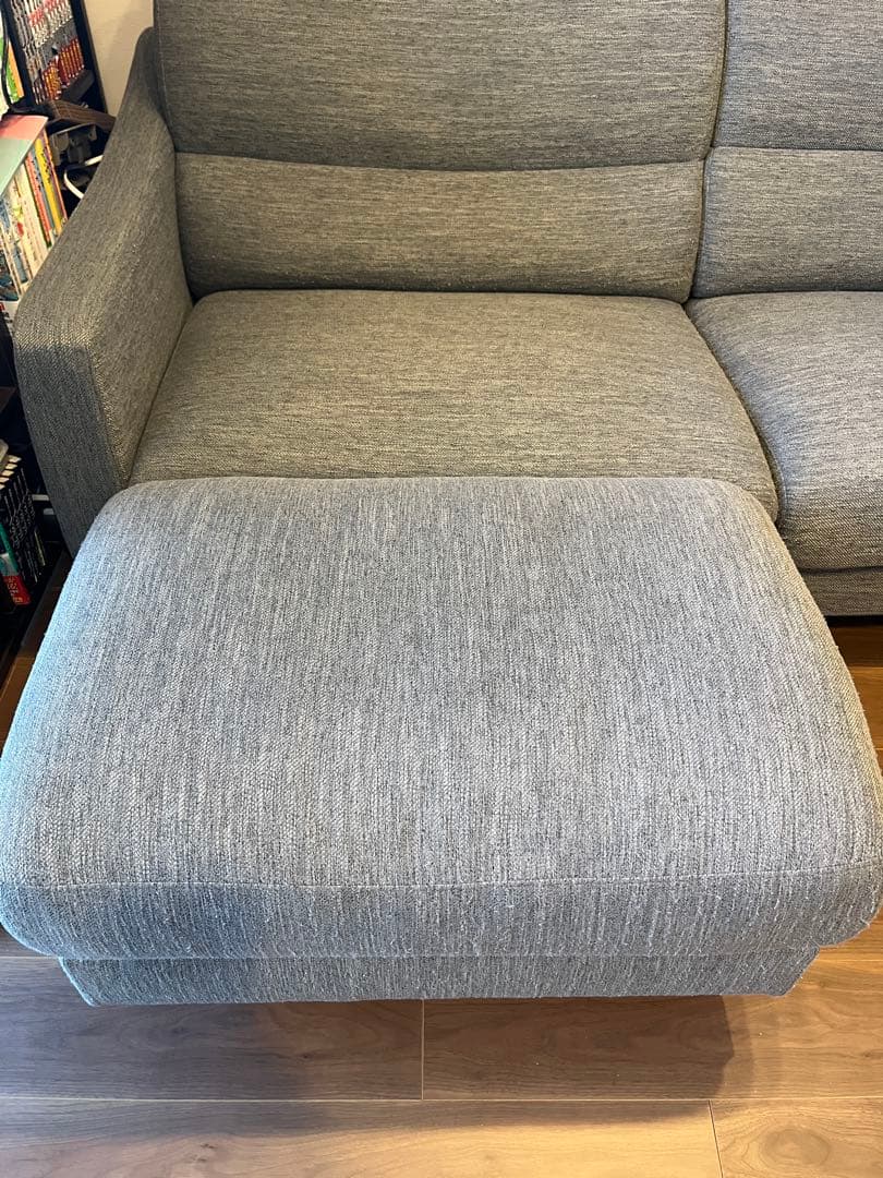 【送料込み】ニトリ 3人掛けソファ オットマン ヘッドレスト×2 クッション付き