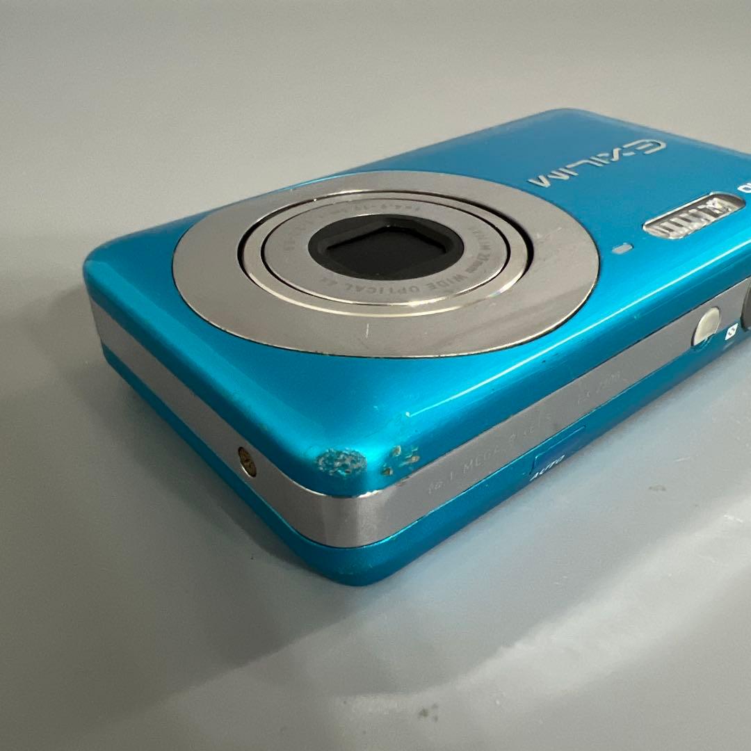 CASIO　コンパクトデジタルカメラ　EXILIM ZOOM EX-Z800