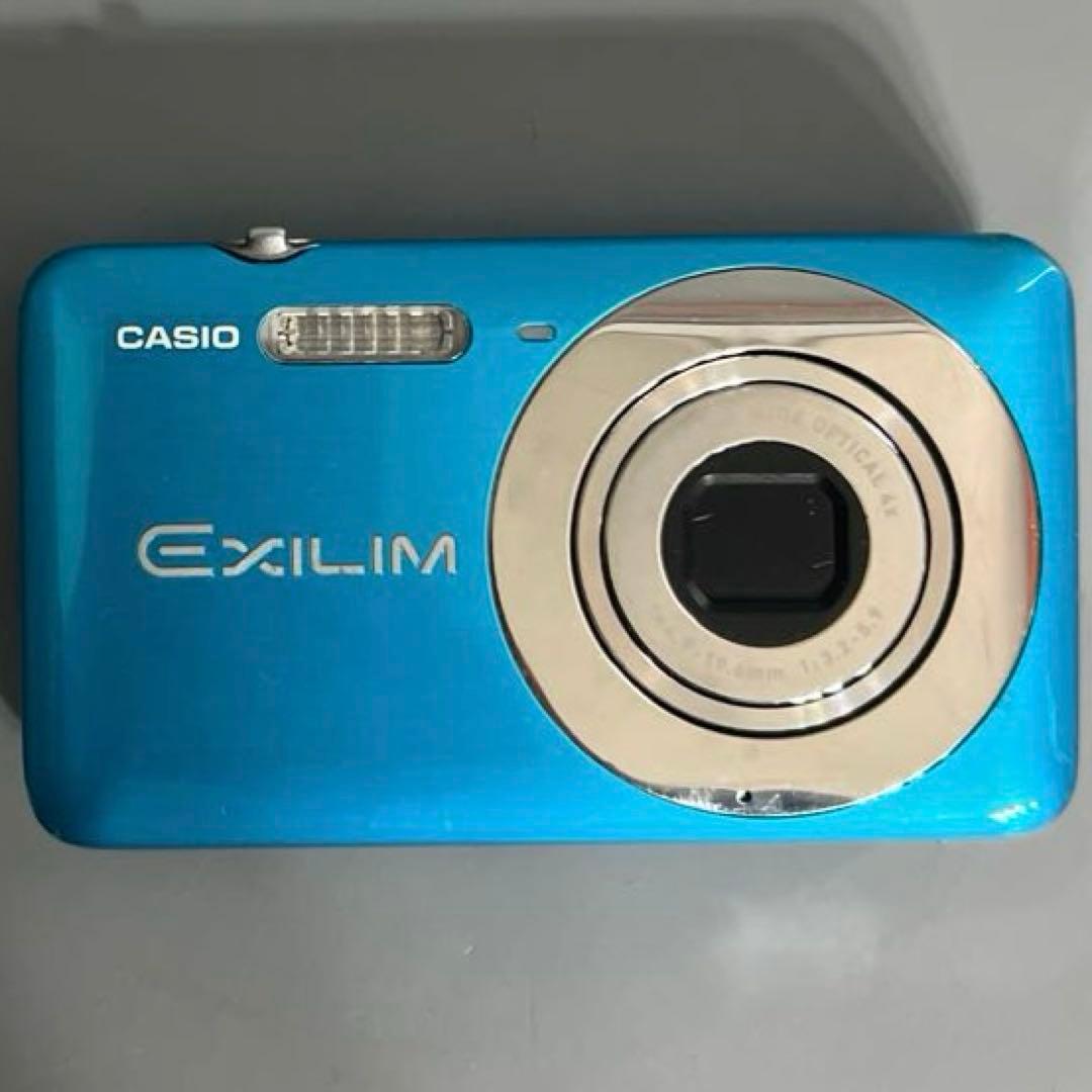 CASIO　コンパクトデジタルカメラ　EXILIM ZOOM EX-Z800