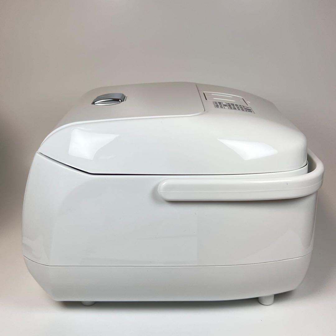 新品未使用　TOSHIBA 東芝　ジャー炊飯器　RC-5SL ホワイト　3合炊き