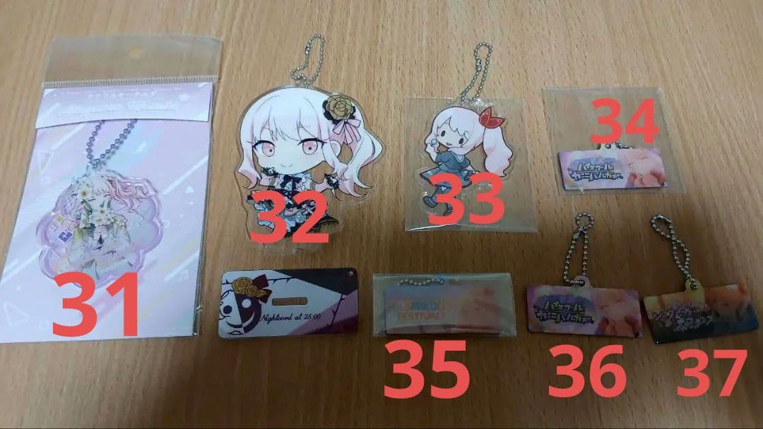 【バラ売り可能】暁山瑞希　プロセカ　アクリルスタンド　アクリル　色紙　缶バッチ