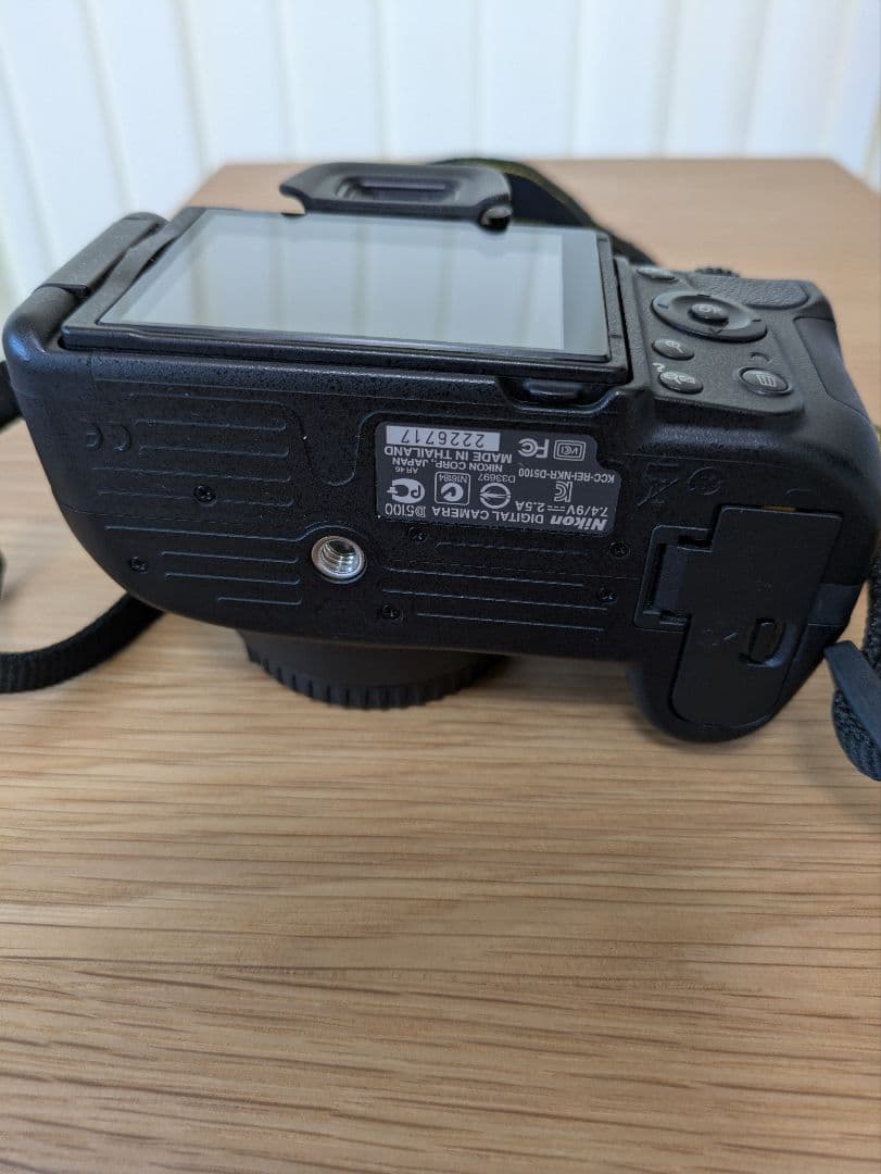 Nikon D5100 デジタル一眼レフ 本体