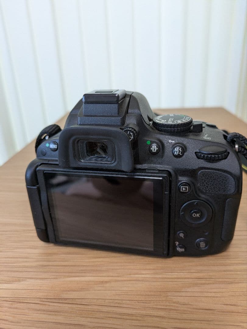 Nikon D5100 デジタル一眼レフ 本体
