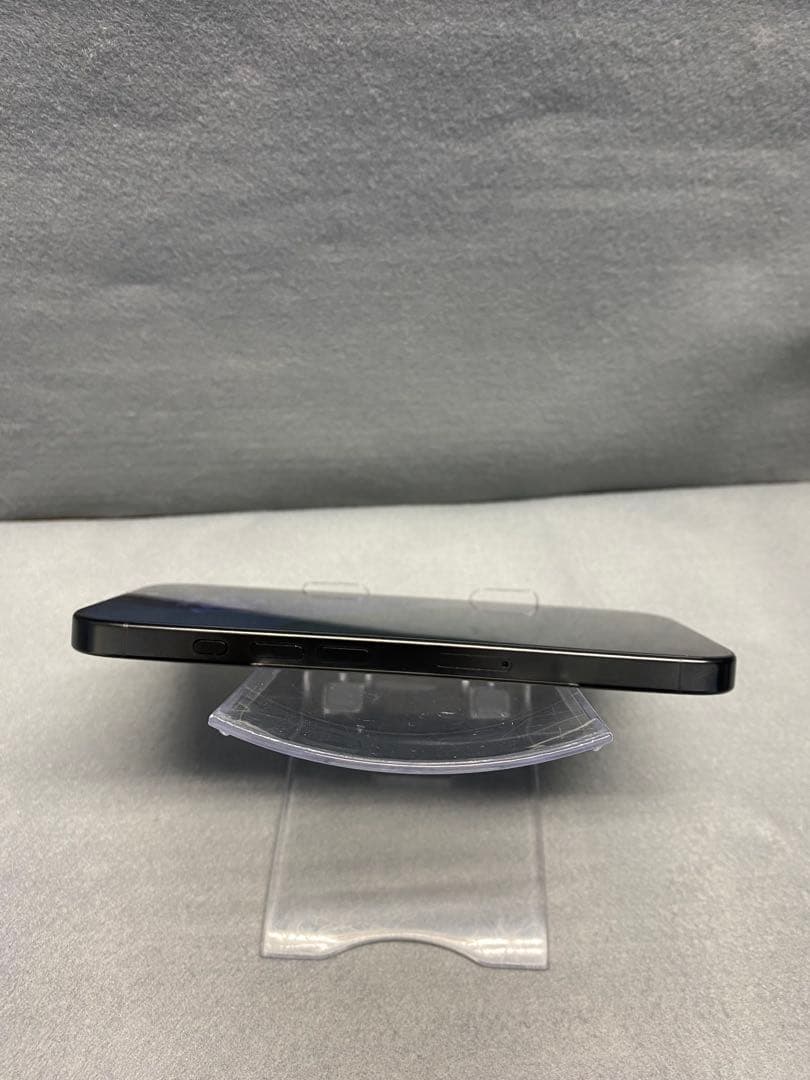 超美品 Appleストア版 SIMフリー iPhone16 Pro 256GB