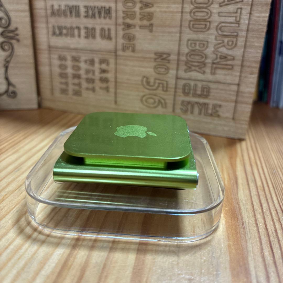 【開封済み未使用品】Apple iPod nano 8GB グリーン