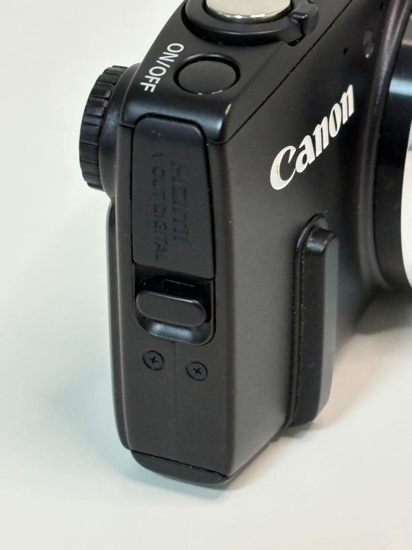 キヤノンCanon PowerShot SX280 HS 本体と付属品