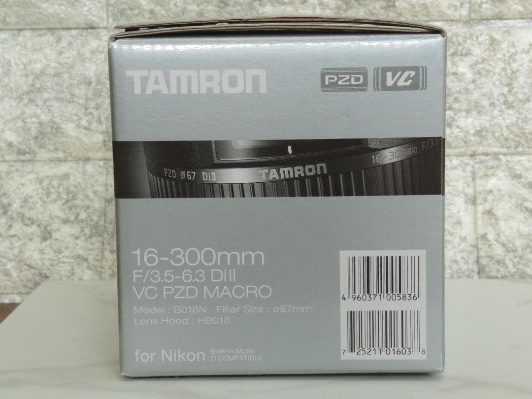専用品　TAMRON　16-300mm F3.5-6.3 DiII ニコン用