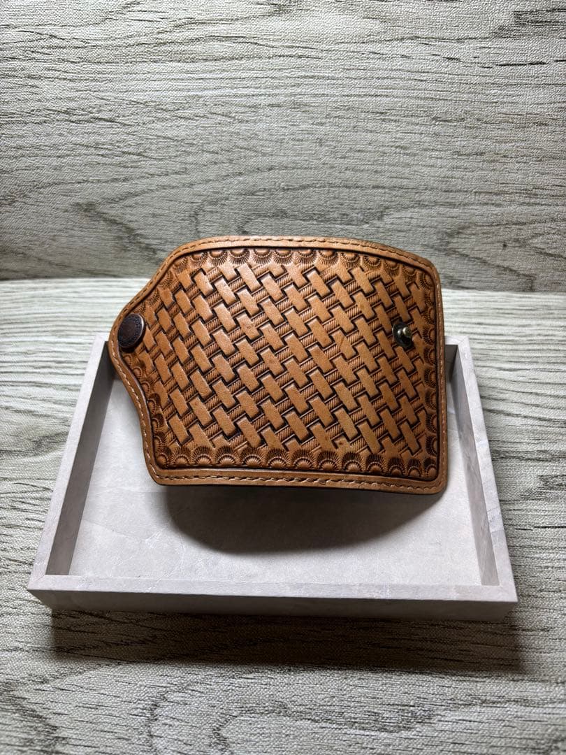 バスケット刻印 本革キーケース ハンドメイド アンティーク仕上げ