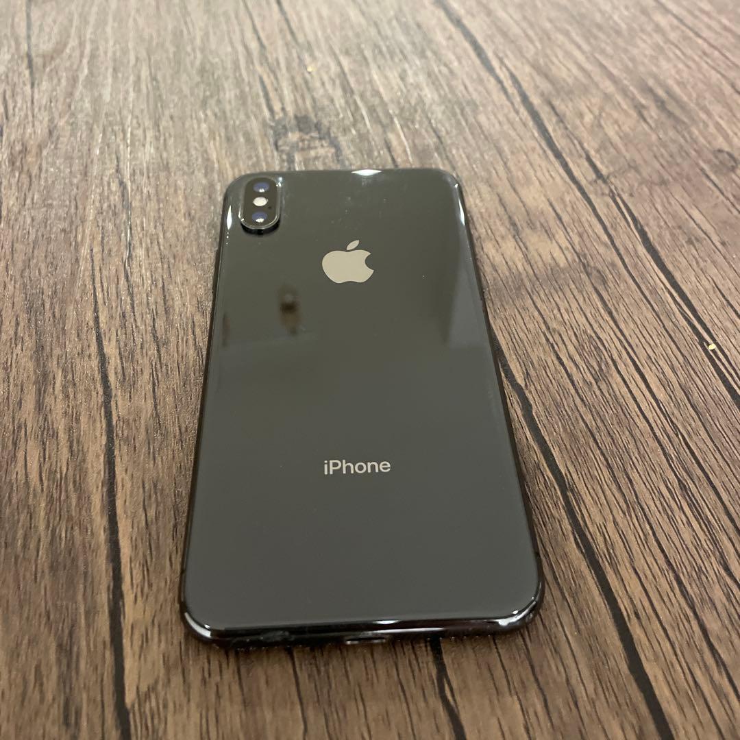 Apple iPhone X スペースグレイ