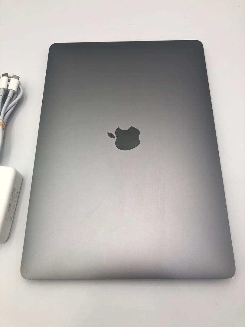 MacBook本体 MacBook Pro Core i7 7660U 2.5GHz 16GB