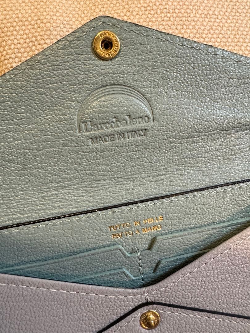 【極美品】ラルコバレーノ 長財布 レザー 水色×（内側の色） 限定カラー