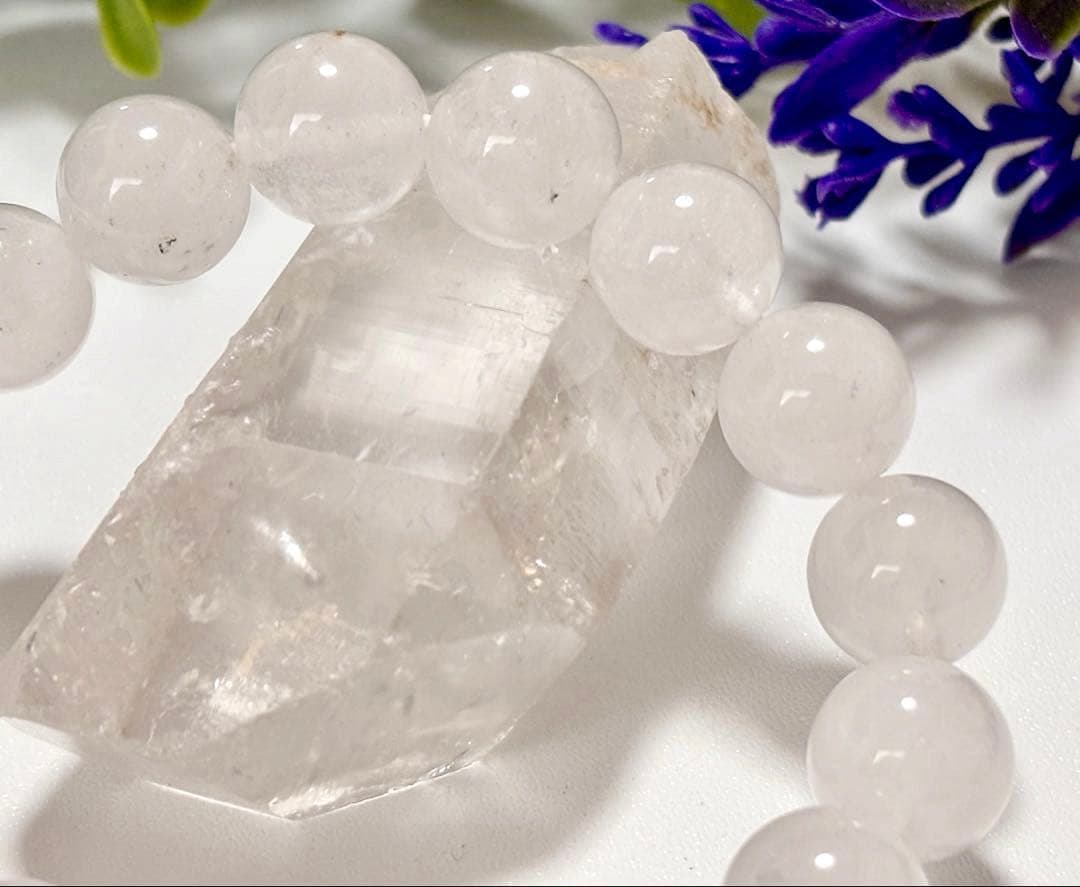 究極品質　幻のノースカロライナ産　アゾゼオクリアーホワイトアゼツライトのブレス