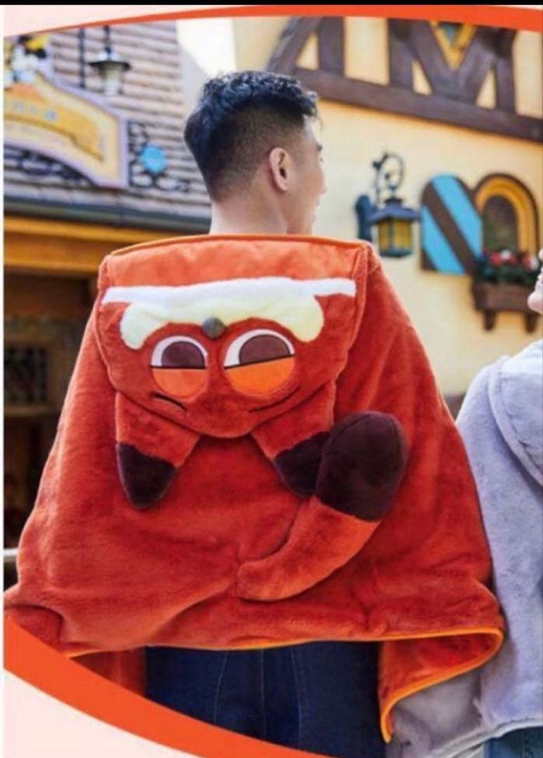上海ディズニー限定　ニック　フード付きブランケット