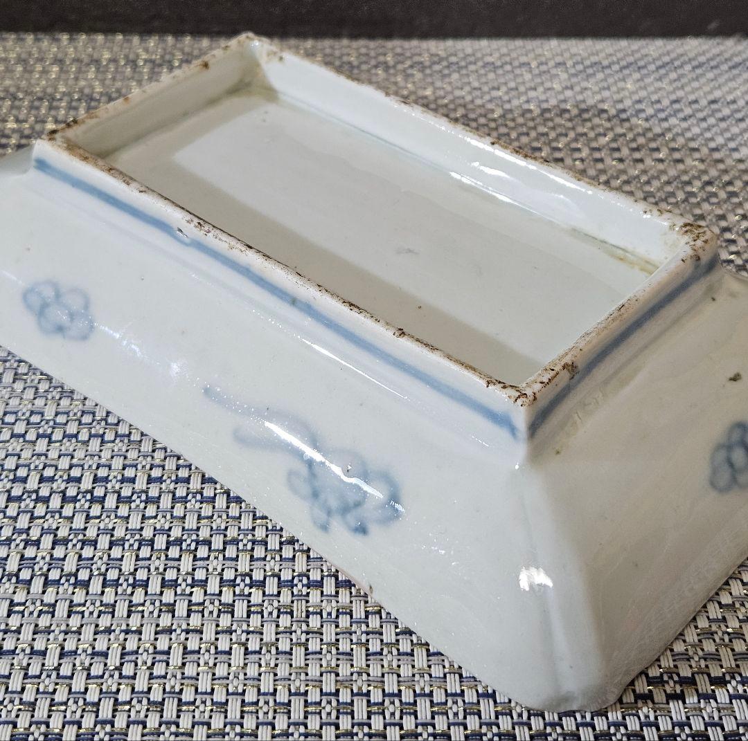 江戸時代後期　古伊万里　錦手　金彩色絵　木の実に羊歯唐草文　田に藁の図　長皿