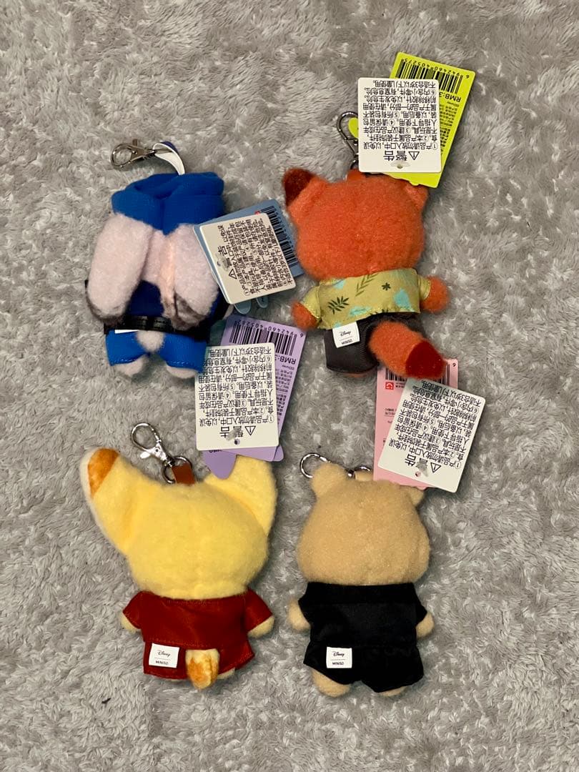 ズートピア Zootopia MINISO 海外限定 4つセット キーホルダー