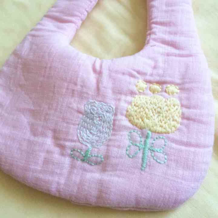 再販可能＊ふかふか刺繍スタイ＊おはな＊