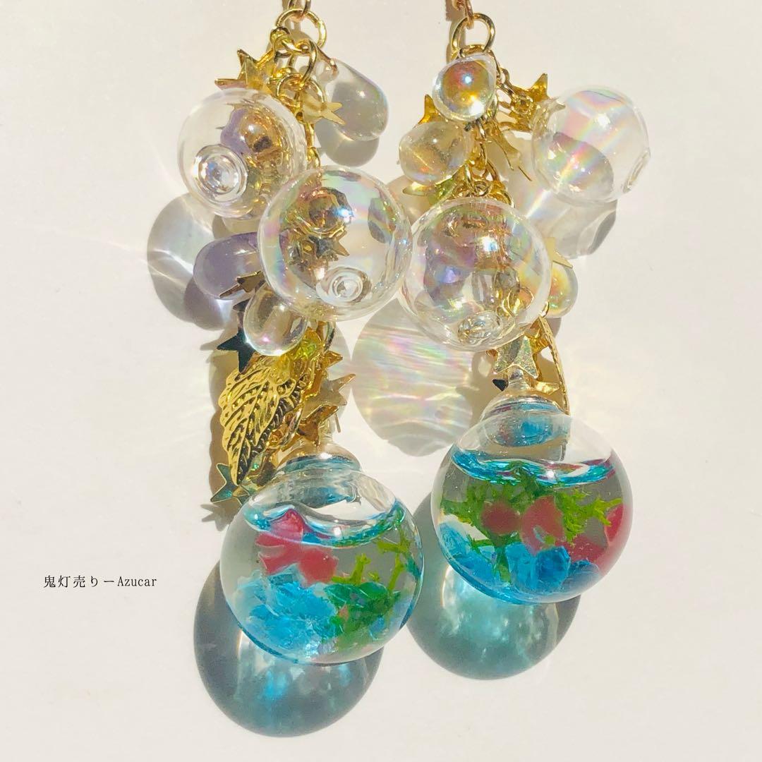 揺れる金魚鉢とシャボン玉和風ピアス　イヤリング ハーバリウムオイル