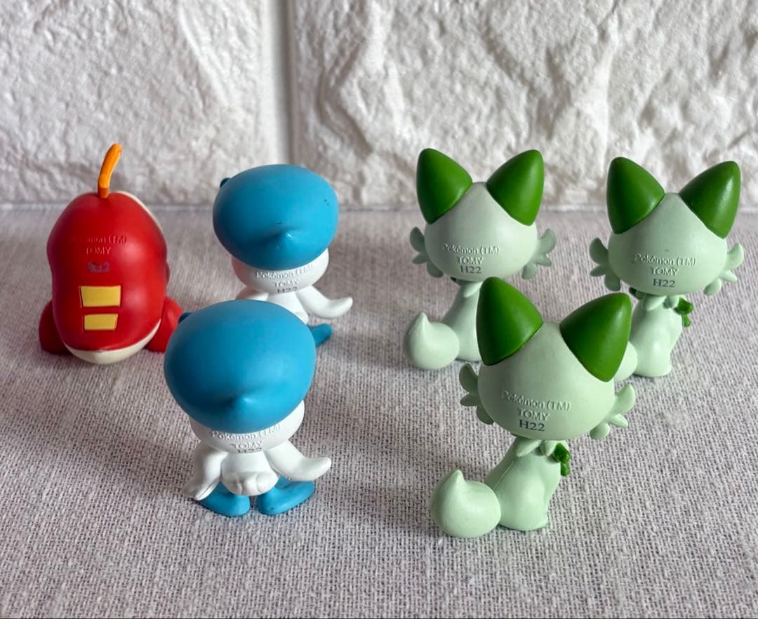 ポケモン　モンコレ　30体　まとめ売り　ピカチュウ　メルタン　メガサーナイト