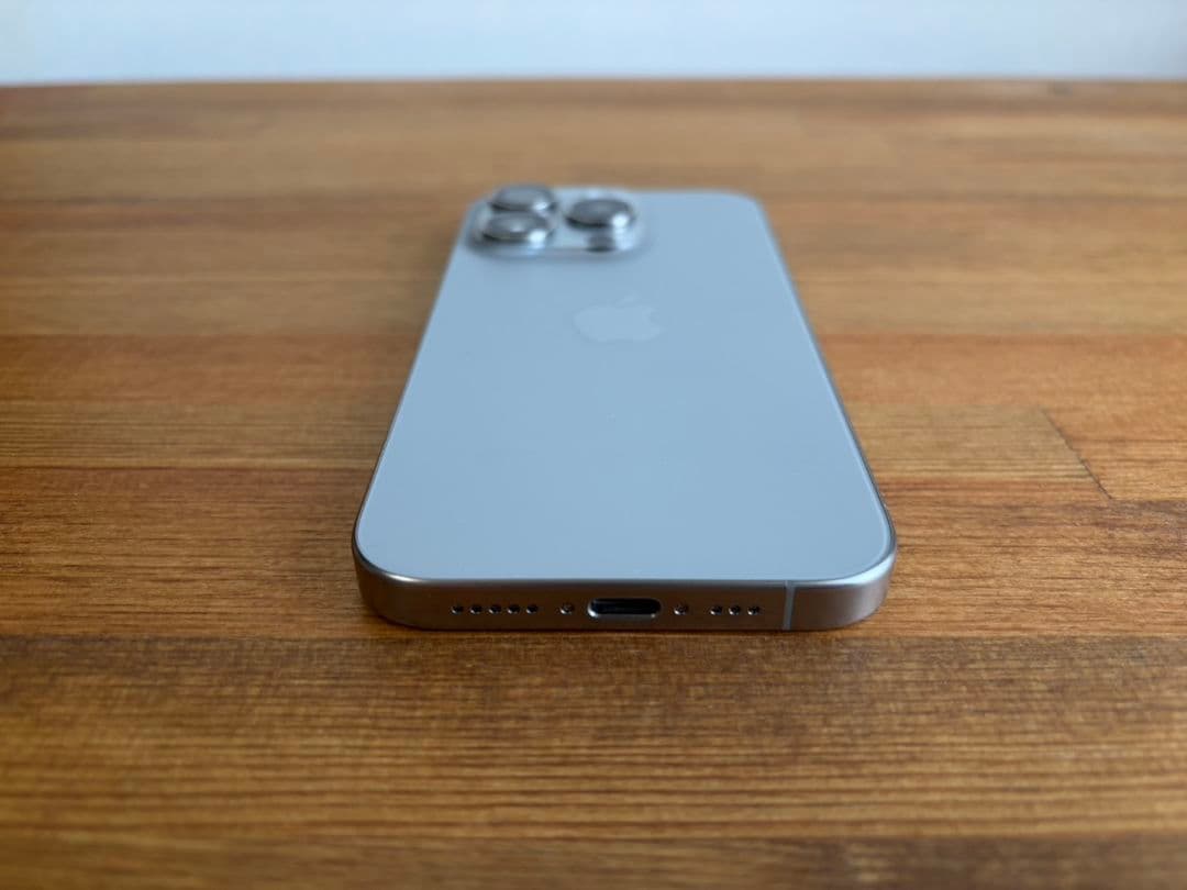 スマートフォン本体 Apple iPhone 15 Pro 256gb
