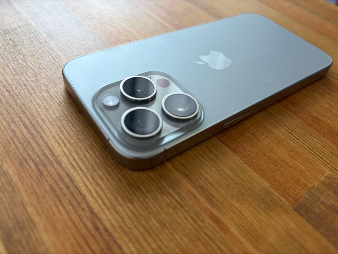 スマートフォン本体 Apple iPhone 15 Pro 256gb
