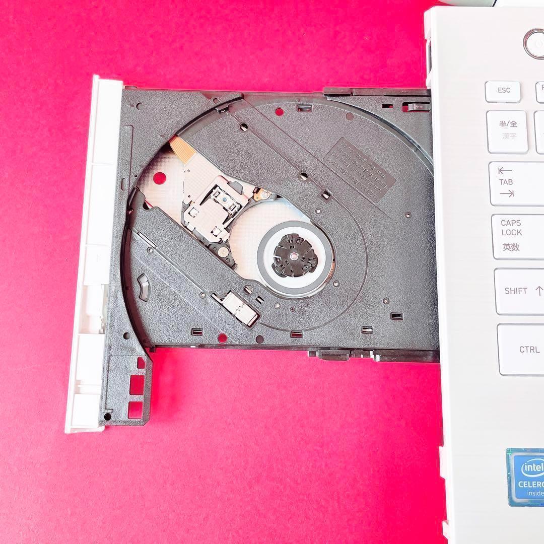 動作良好❣️薄型ノートパソコン✨️サクサク快適SSD✨️カメラ付き事務おしゃれホワイト