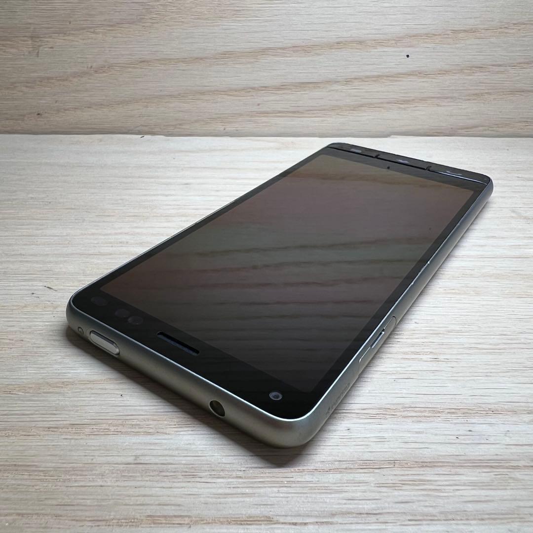 京セラBasio4本体 H486