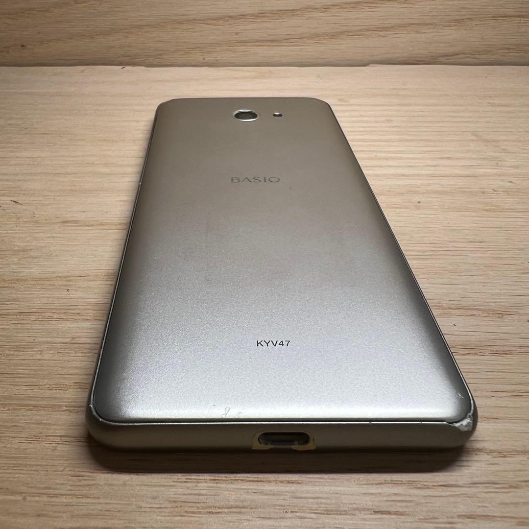 京セラBasio4本体 H486