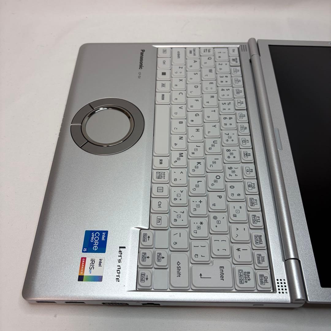 準美品 Let's note SV1 累積 470時間 11世代 i5 16GB