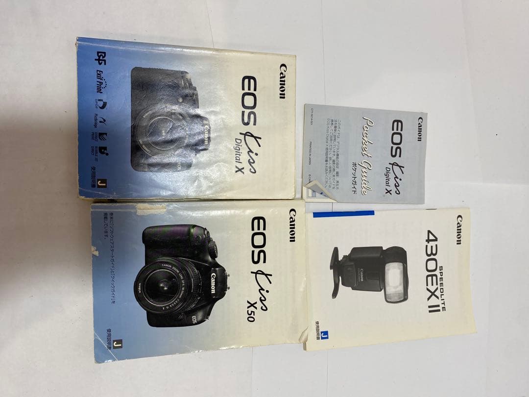 キャノン イオスキッスCanon EOS kiss X3 デジタル一眼レフカメラ