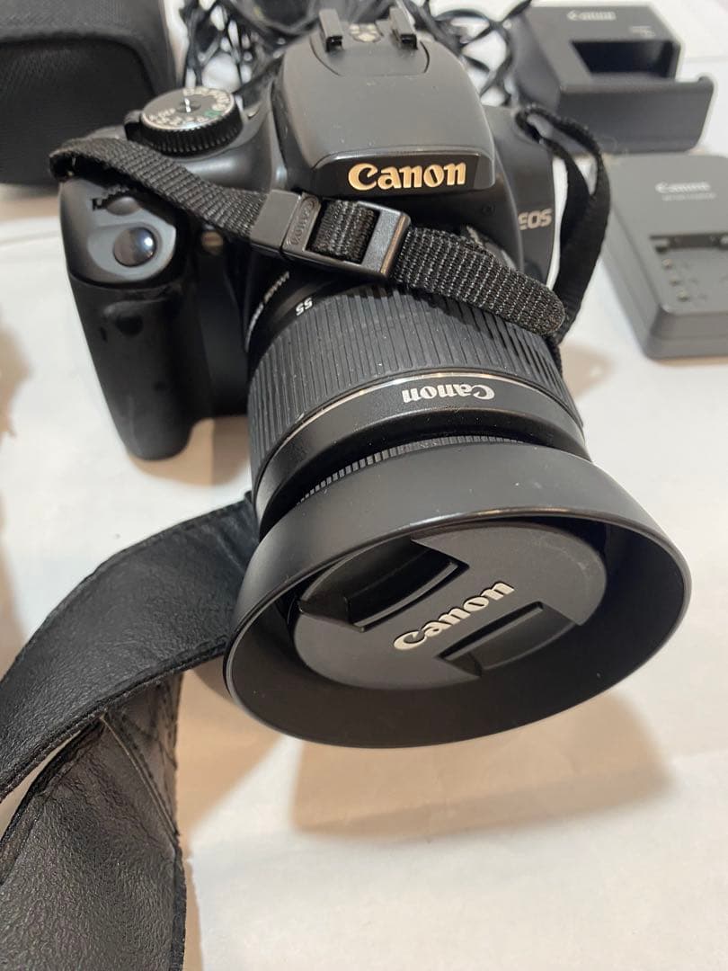 キャノン イオスキッスCanon EOS kiss X3 デジタル一眼レフカメラ