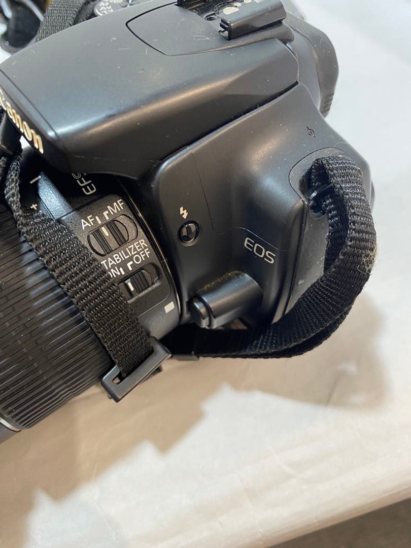 キャノン イオスキッスCanon EOS kiss X3 デジタル一眼レフカメラ