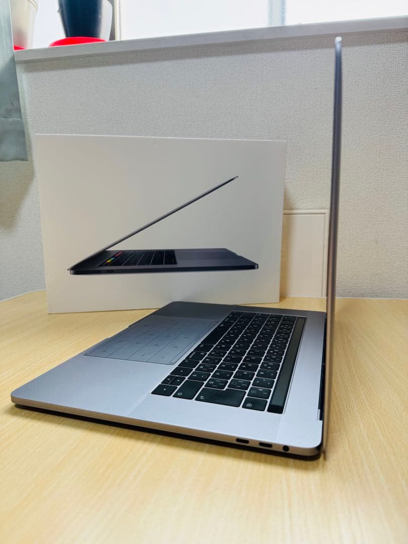 【美品・最上位】MacBook Pro 15 i7 2018 32GB/1TB