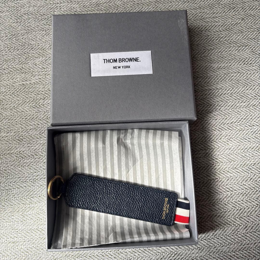 トムブラウン　キーリング