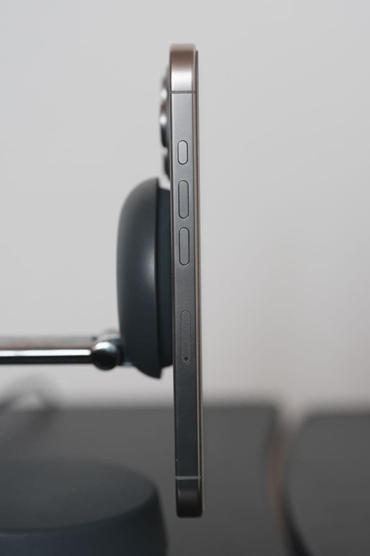 iPhone 16 Pro（256GB）／ナチュラルチタニウム
