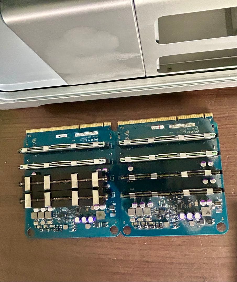 ジャンク商品Apple Mac pro 2008