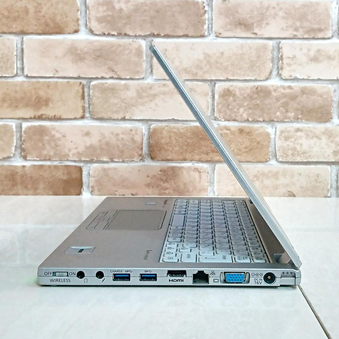 タッチパネル・SSD☆オフィス付き・Win11ノートパソコン☆初心者OK！Q03