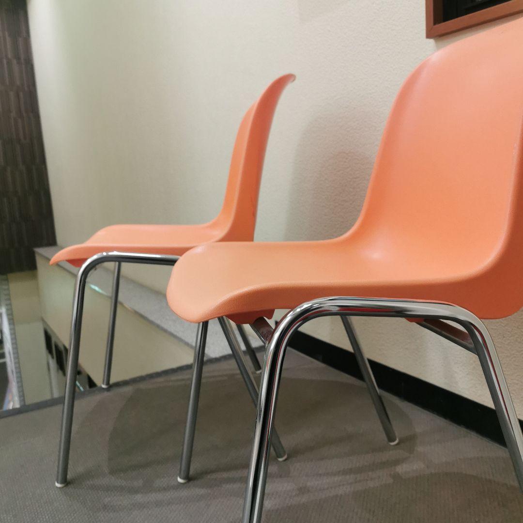 MOD ELENAモッドエレナ　オレンジ スタッキング椅子 2脚セット　イタリア