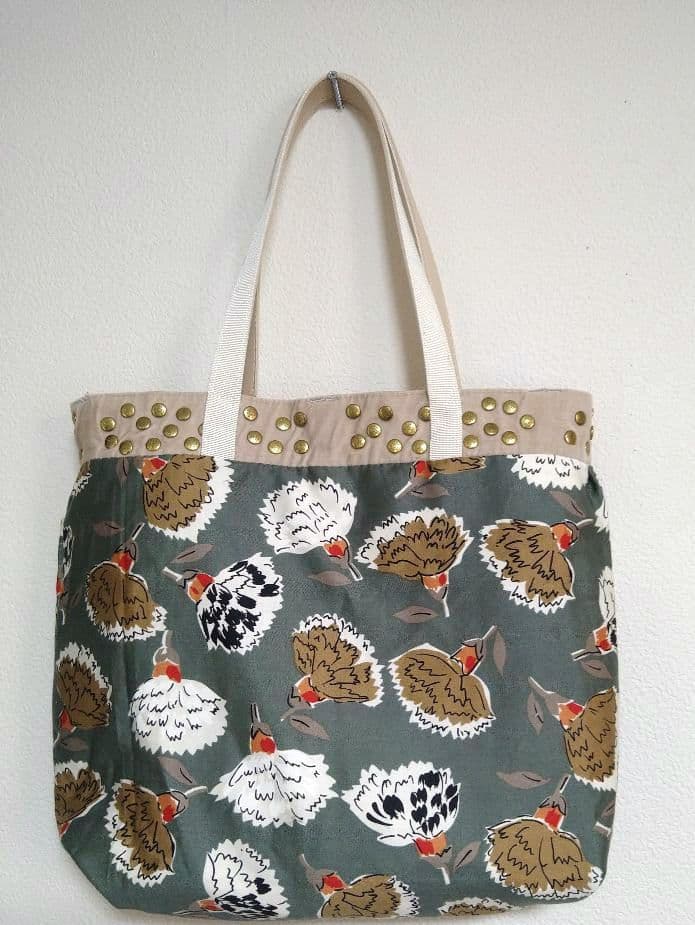 現品限り♡古着リメイク　コーデュロイ×お洒落デザイン　トートバッグ