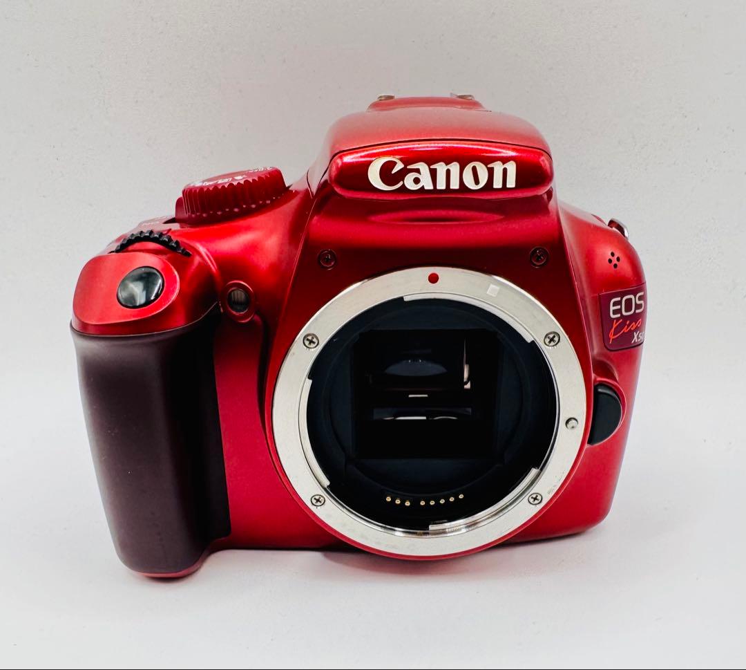 Canon キヤノン EOS Kiss X50 レッド EF-Sレンズ2本付き