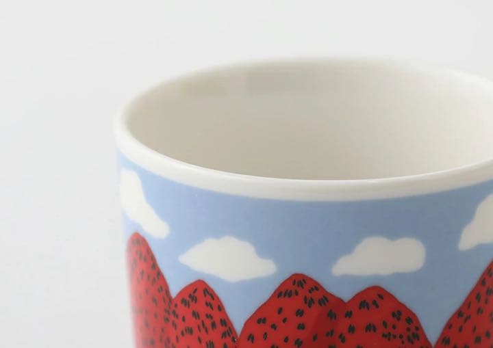 ♥︎marimekko マリメッコ マンシッカヴォレット イチゴ ラテマグ 2個