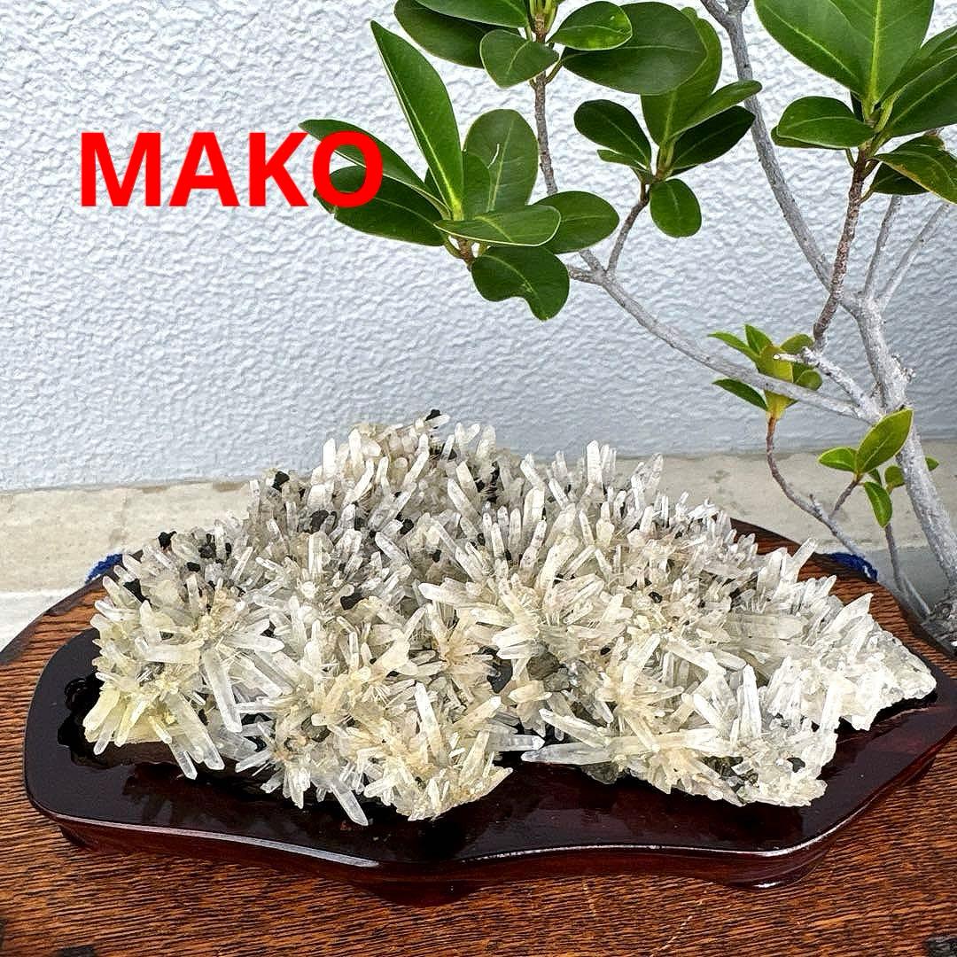 M1782☆パイライト共生水晶クラスター1.1Kg☆尾太鉱山産☆N50803