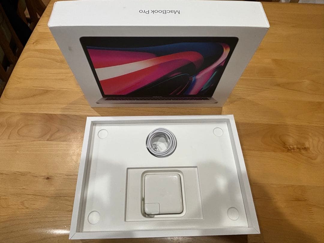 Apple MacBook Pro 13インチ 2020 M1 スペースグレー