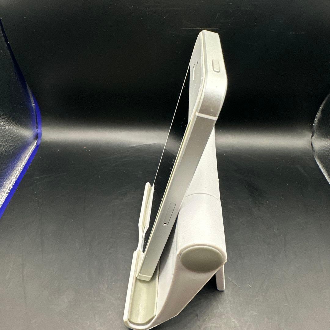 SH450 Apple iPhone SE1 シルバー MLLP2J/A