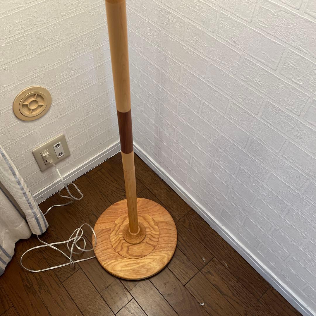 フェロ　フロアライト　木製フロアスタンド ナチュラル間接照明