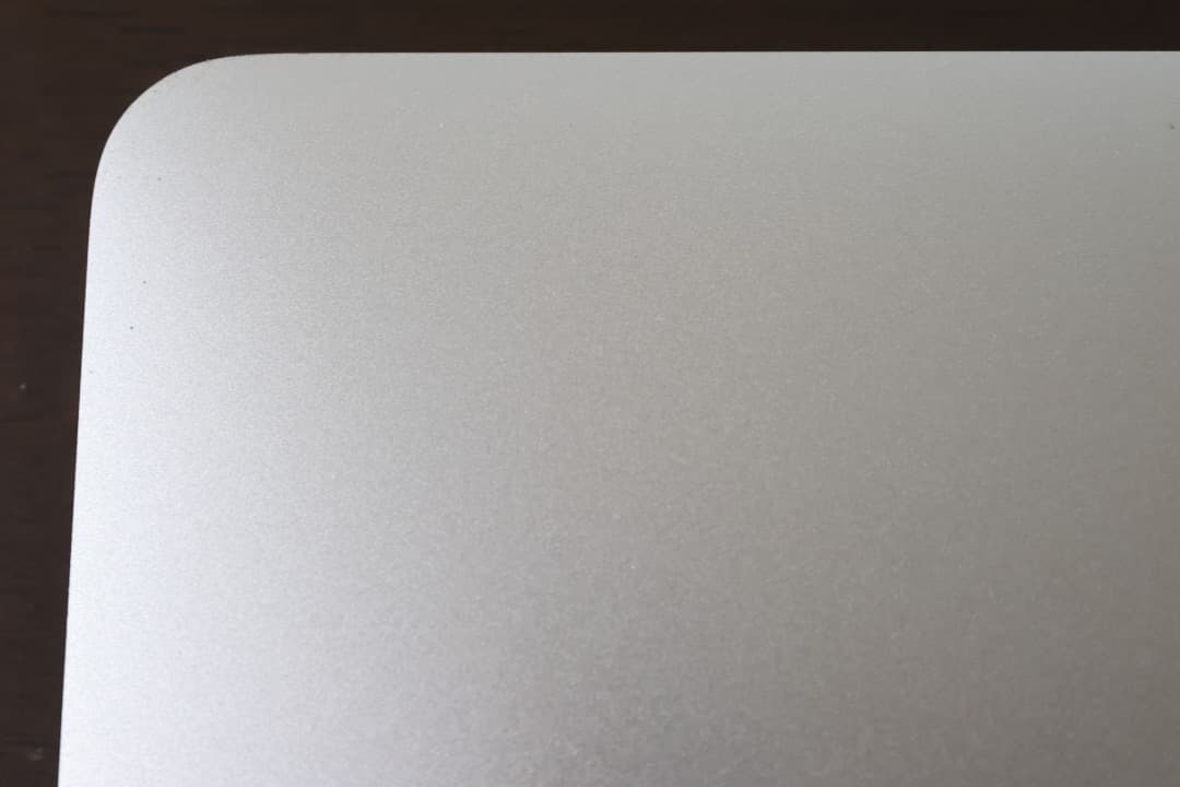 Apple MacBook Pro (Mid 2017 )シルバー 本体