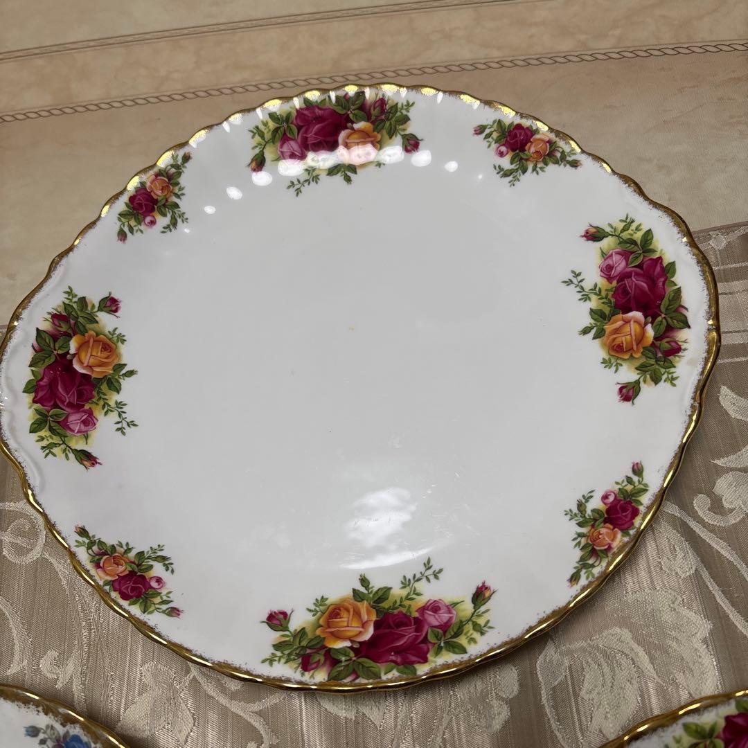 輸入雑貨店にて購入　オールドカントリーローズ　ロイヤルアルバート皿